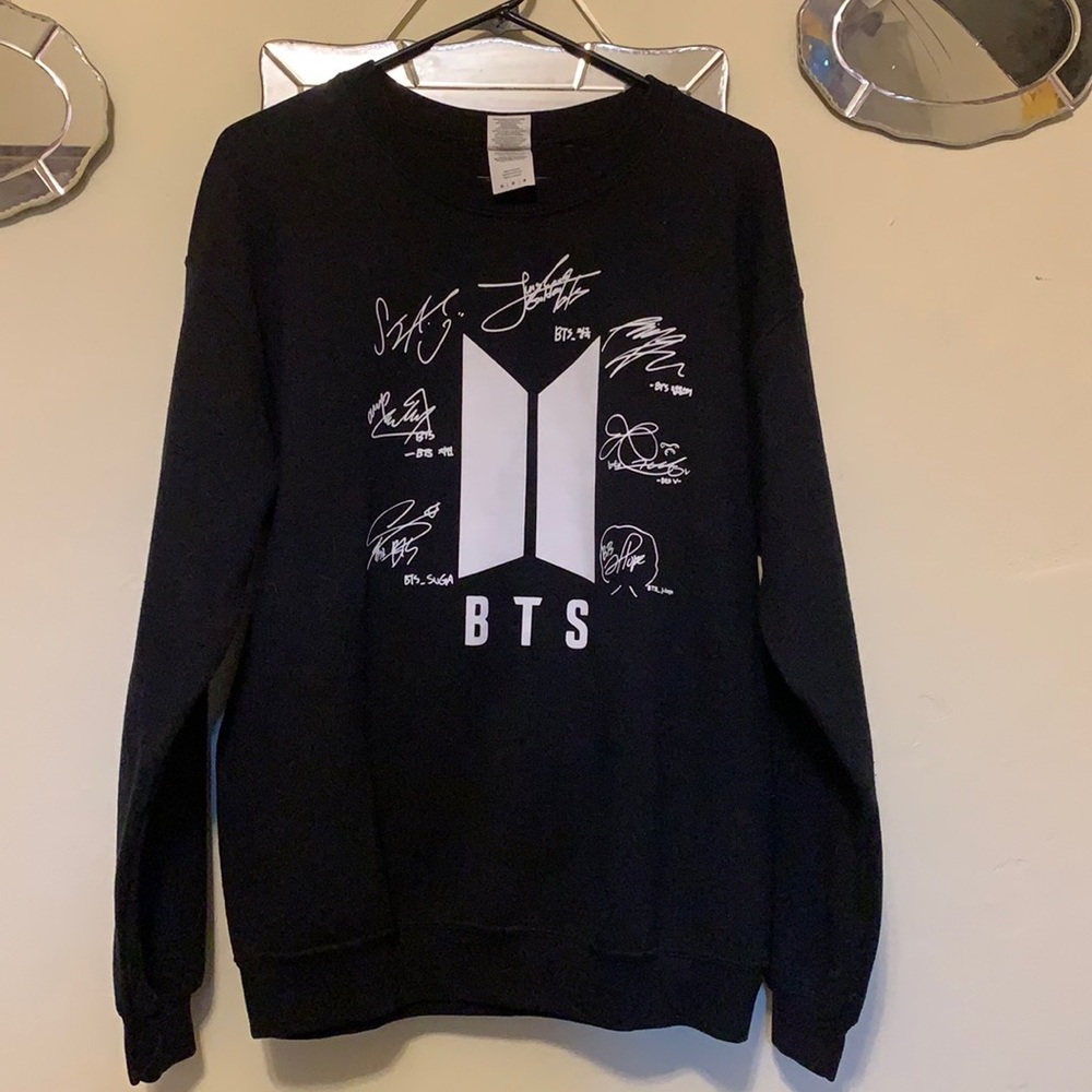 Unofficial BTS V crewneck